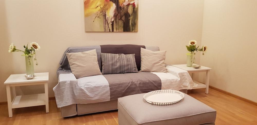 Stylish Urban Apartment By Yha Aten Exteriör bild