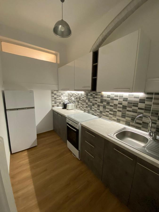 Stylish Urban Apartment By Yha Aten Exteriör bild